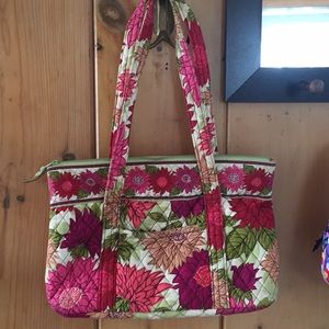 Vera Bradley Tote